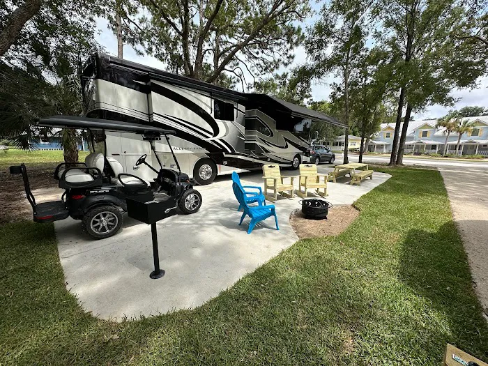 Big Z RV Resort Picture 10