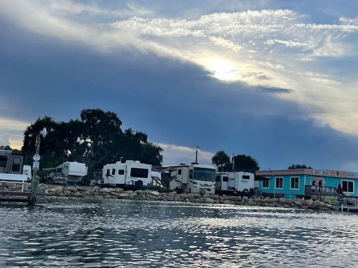 Indian Mound Fish Camp Picture 5