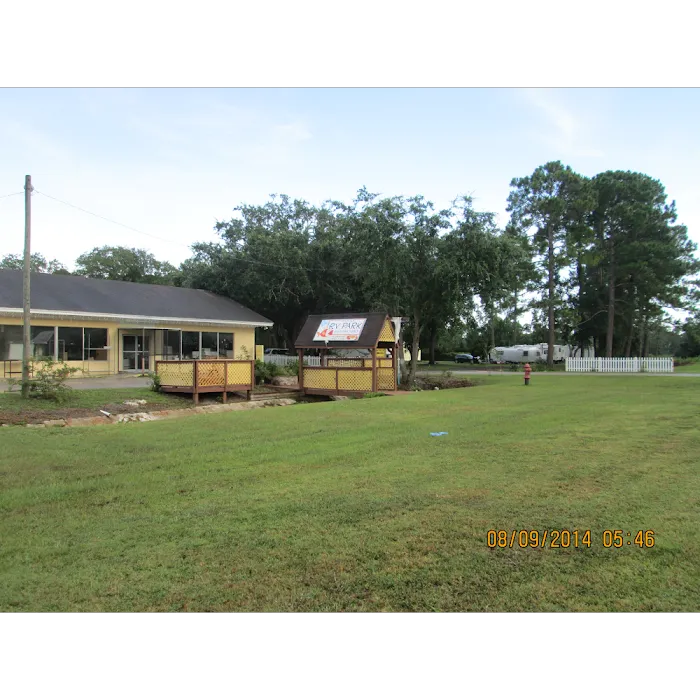 Panacea RV Park Picture 9
