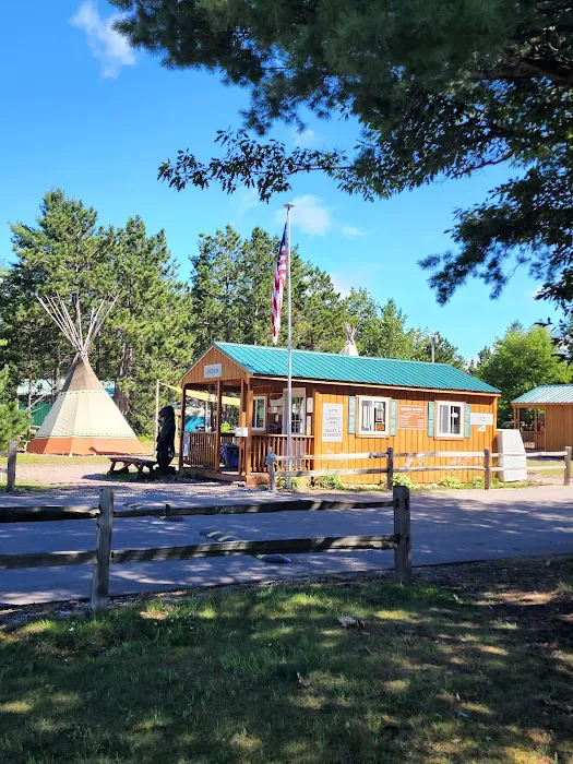 Au Train Beach Campground Picture 1