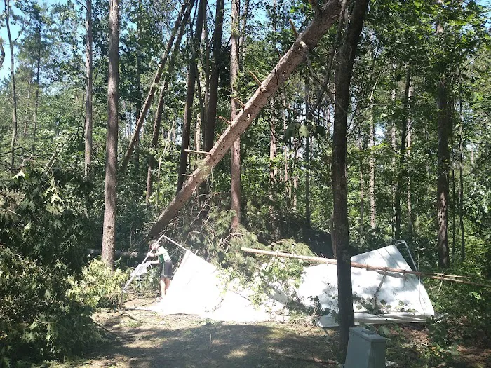 Chute Pond County Park Campground Picture 2