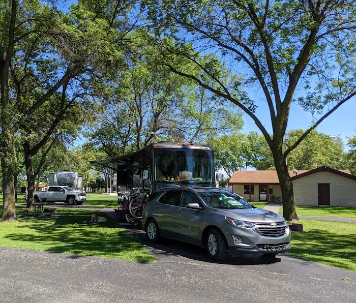 River Park Campground Picture 8