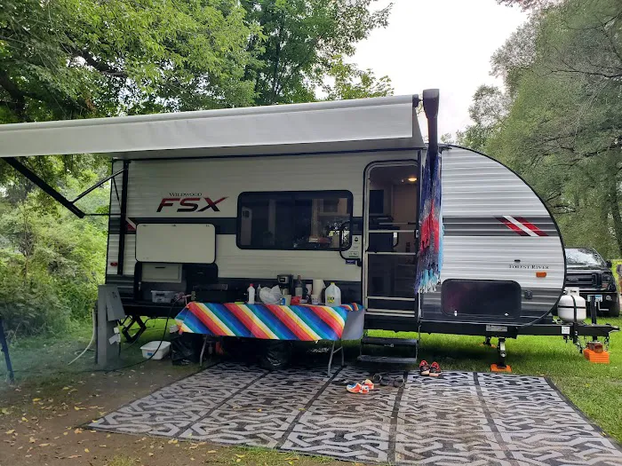 Lazy D Campground Picture 3