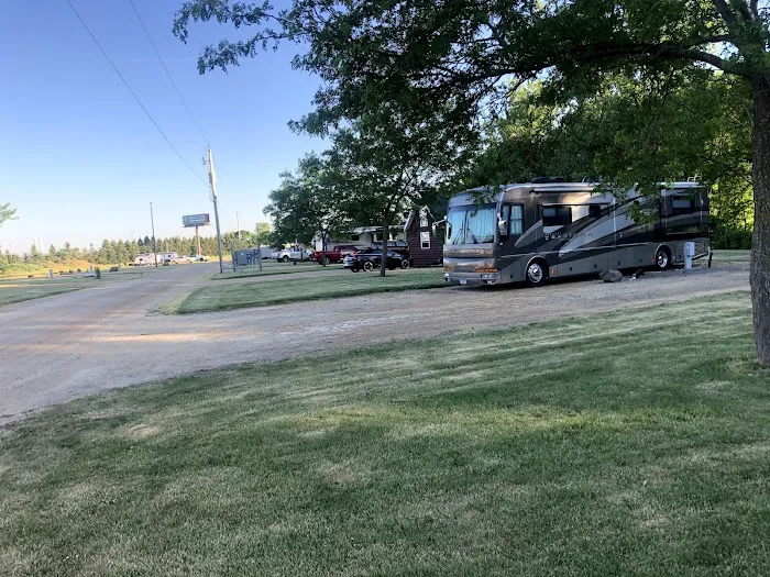 Green Acres RV Park Picture 5