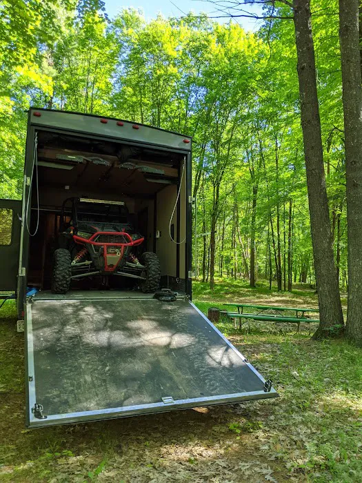 Boulder Lake Lodge Campground Picture 10