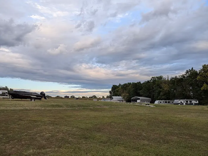 Dry Dock Campgrounds Picture 3