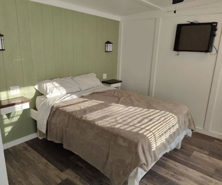 SIRenity Farms Campground