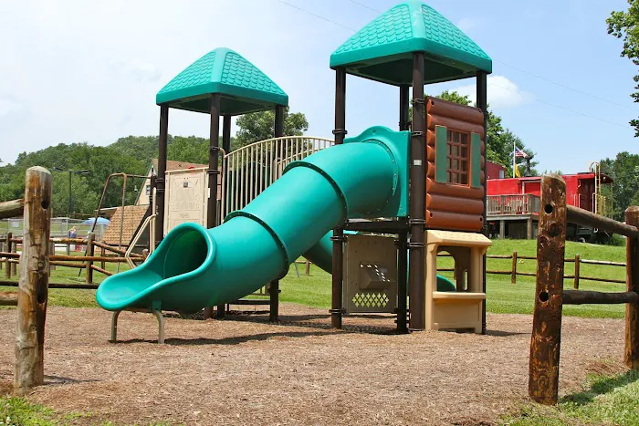 Yogi Bear's Jellystone Park Picture 5