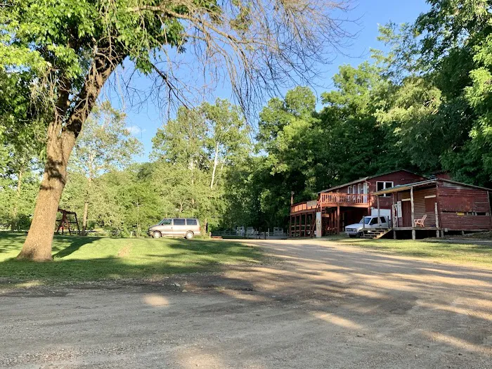 Garrisons River Resort Picture 7