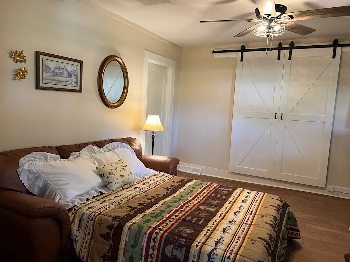 Viola’s Cottage Picture 16