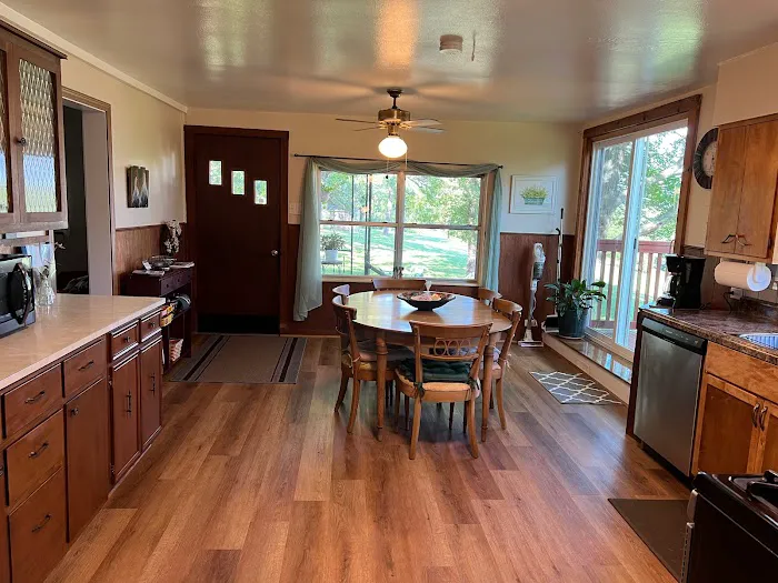 Viola’s Cottage Picture 18