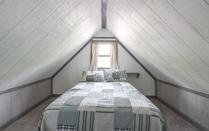 ItzaWayzBack Farm LLC Picture 7