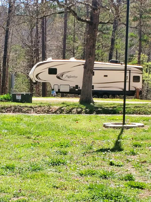 Ridgeview RV Campground, LLC. Picture 3