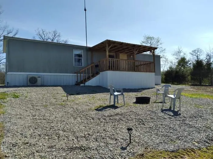 D & D Country Retreat Picture 1