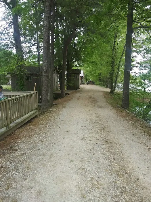 Holland's Lodge Picture 5