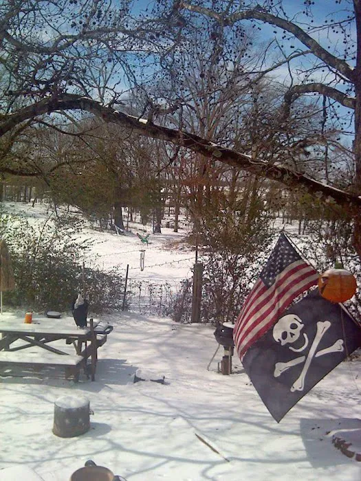 Travelers Camper Park Campground Picture 7