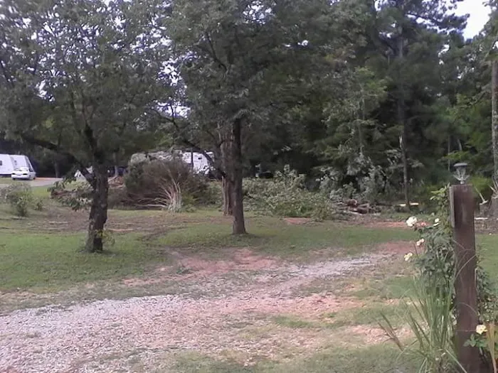 Travelers Camper Park Campground Picture 8