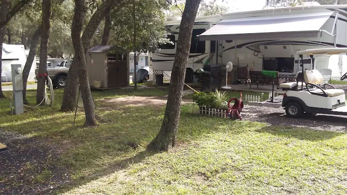 Ridge Manor Campground Picture 4