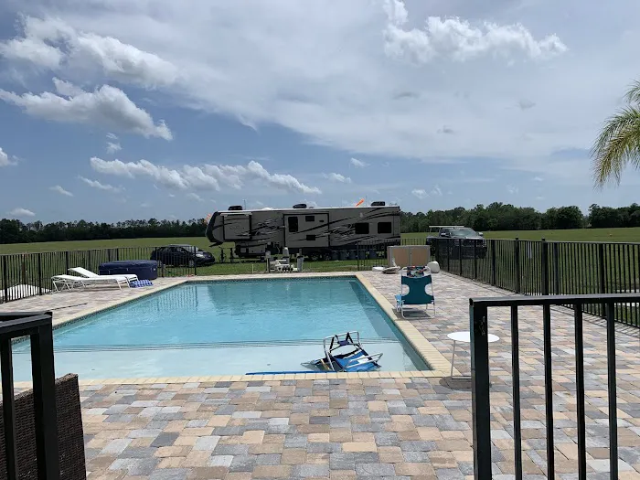 Wilotree Park & Paradise Airsports Picture 1