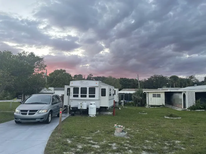 Camp-A-Wyle Camp Ground Picture 6