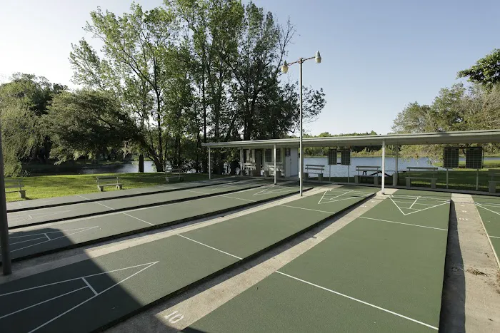 Clover Leaf Forest RV Resort Picture 3