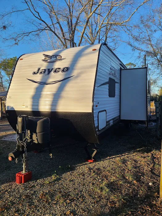 Lake Victor Picture 8