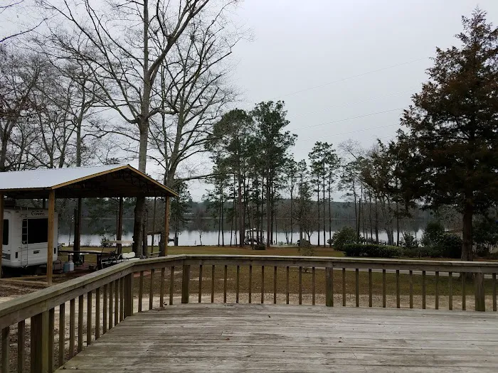 Lake Victor Picture 2