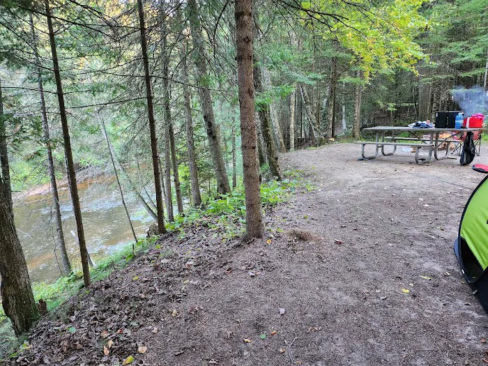 Flowing Well Campground Picture 3