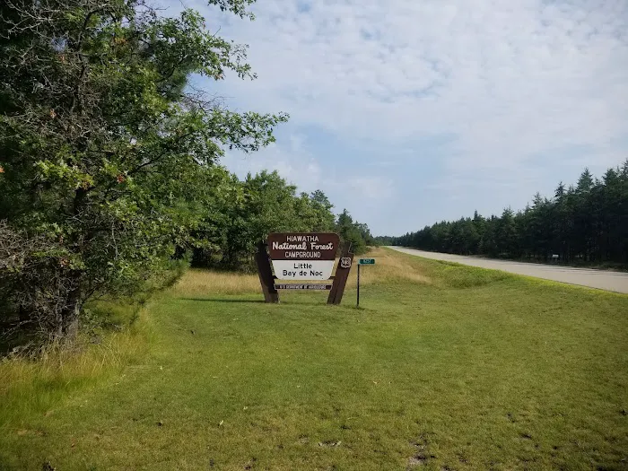 Little Bay de Noc Campground Picture 6