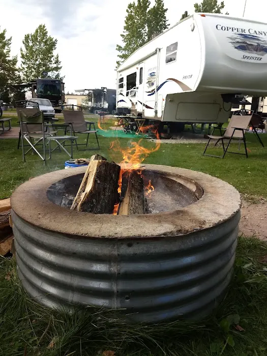 Gladstone Bay Campground Picture 3