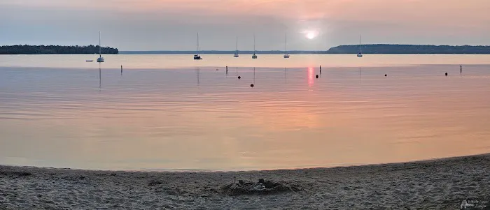 South Nicolet Bay Campground Picture 3