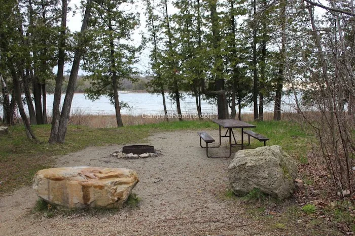 South Nicolet Bay Campground Picture 9