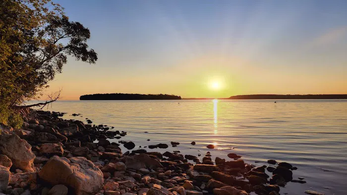 North Nicolet Bay Campground Picture 7