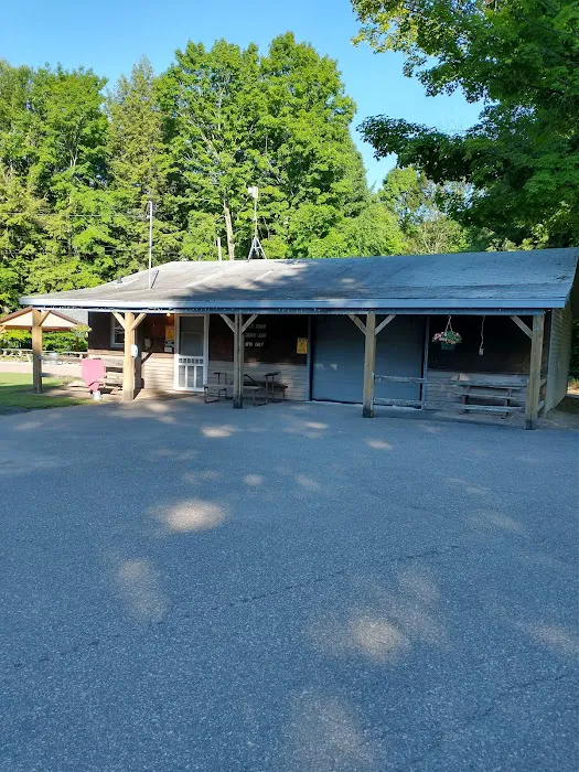 Maple Heights Campground Picture 9