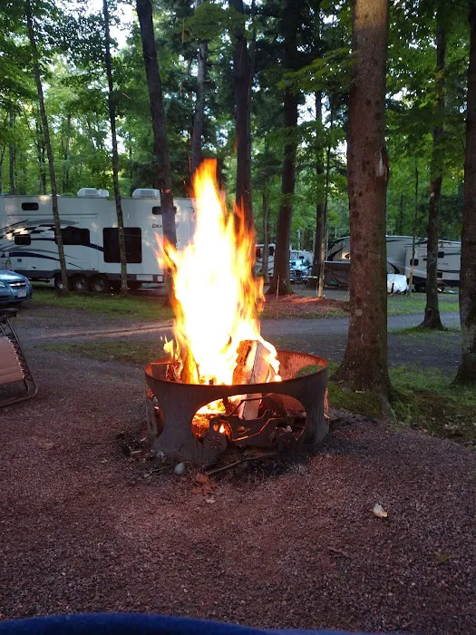 Maple Heights Campground Picture 1