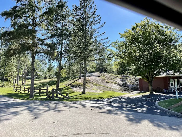 Wolf Rock Campground Picture 7