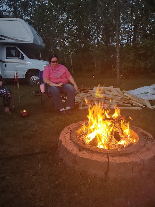 Coyote RV Park & Campground Picture 2