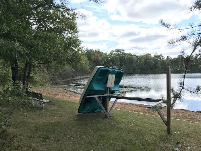 Old Veteran's Lake Campground Picture 9