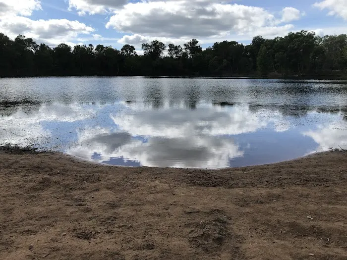 Old Veteran's Lake Campground Picture 7