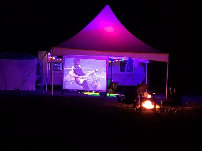 Thornton's Campgrounds Picture 1