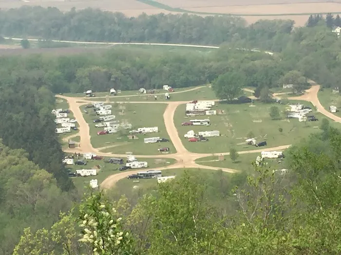 Zumbro Bottoms Horse Campground - West Picture 5