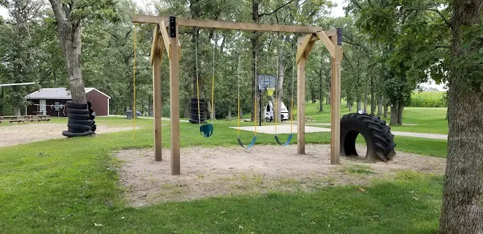 Oakwoods Trails Campground Picture 8