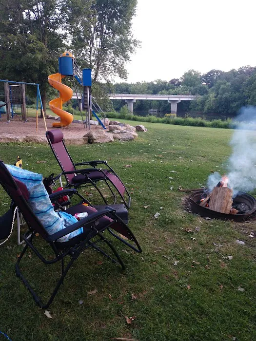 Otranto Park Picture 9