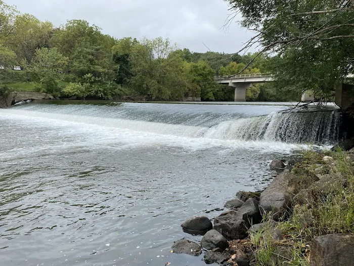 Otranto Park Picture 3