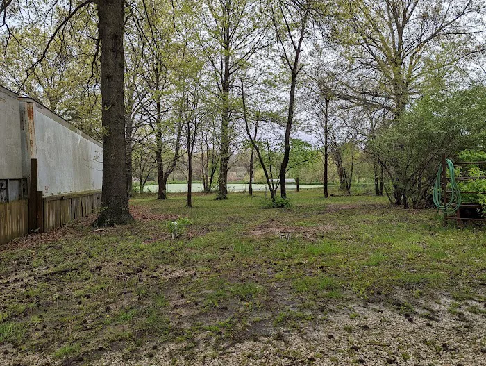 Jonesburg Gardens Campground Picture 9