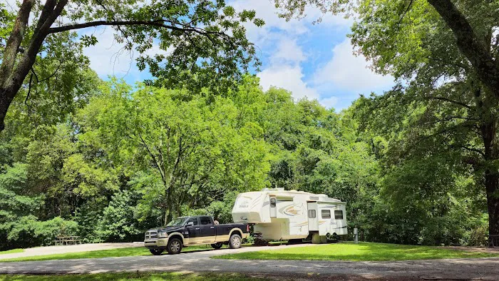 Fort Kaskaskia Campground Picture 5