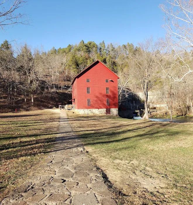 Alley Spring Campground Picture 1