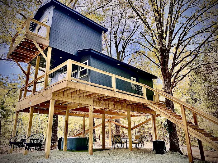 Mystic Mushroom Treehouse Picture 2