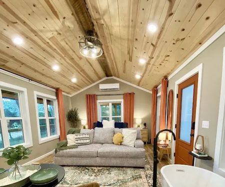 Riverbend Nook cabin