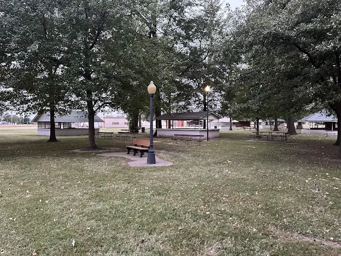 Rector Memorial RV Park Picture 8